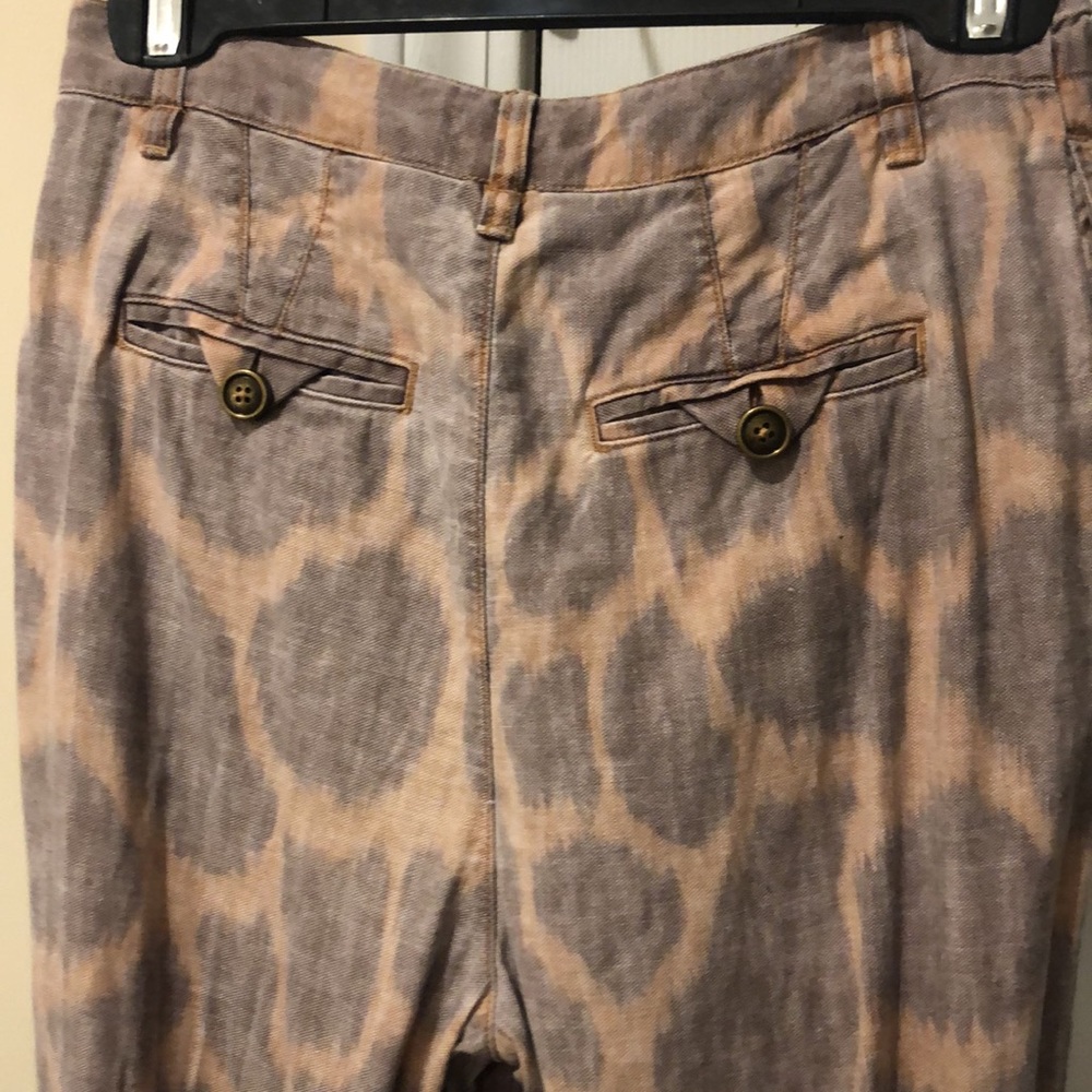 Excellent Condition Light Weight Anthropologie Pa… - image 5